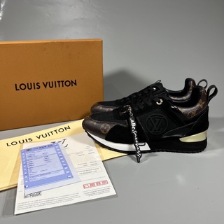 Sepatu Louis Vuitton Original - Harga & Model Terbaru Oktober 2023