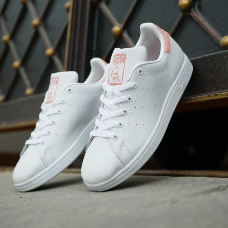 ADIDAS STAN SMITH PEACH WOMEN BNIB