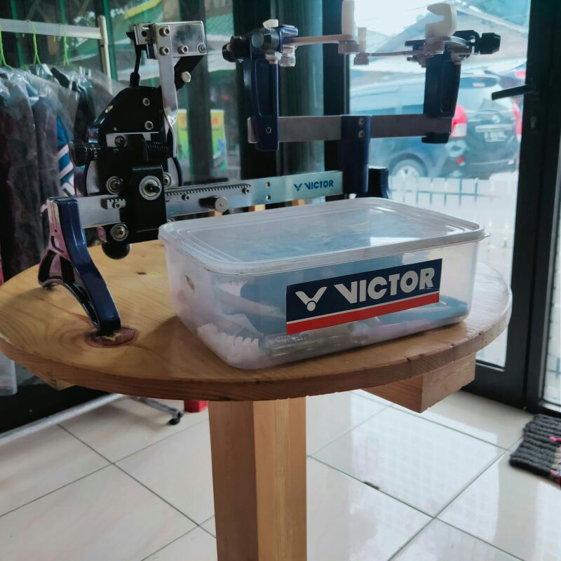 Jual Alat Mesin Senar Raket badminton Victor Manual Portable | Shopee ...
