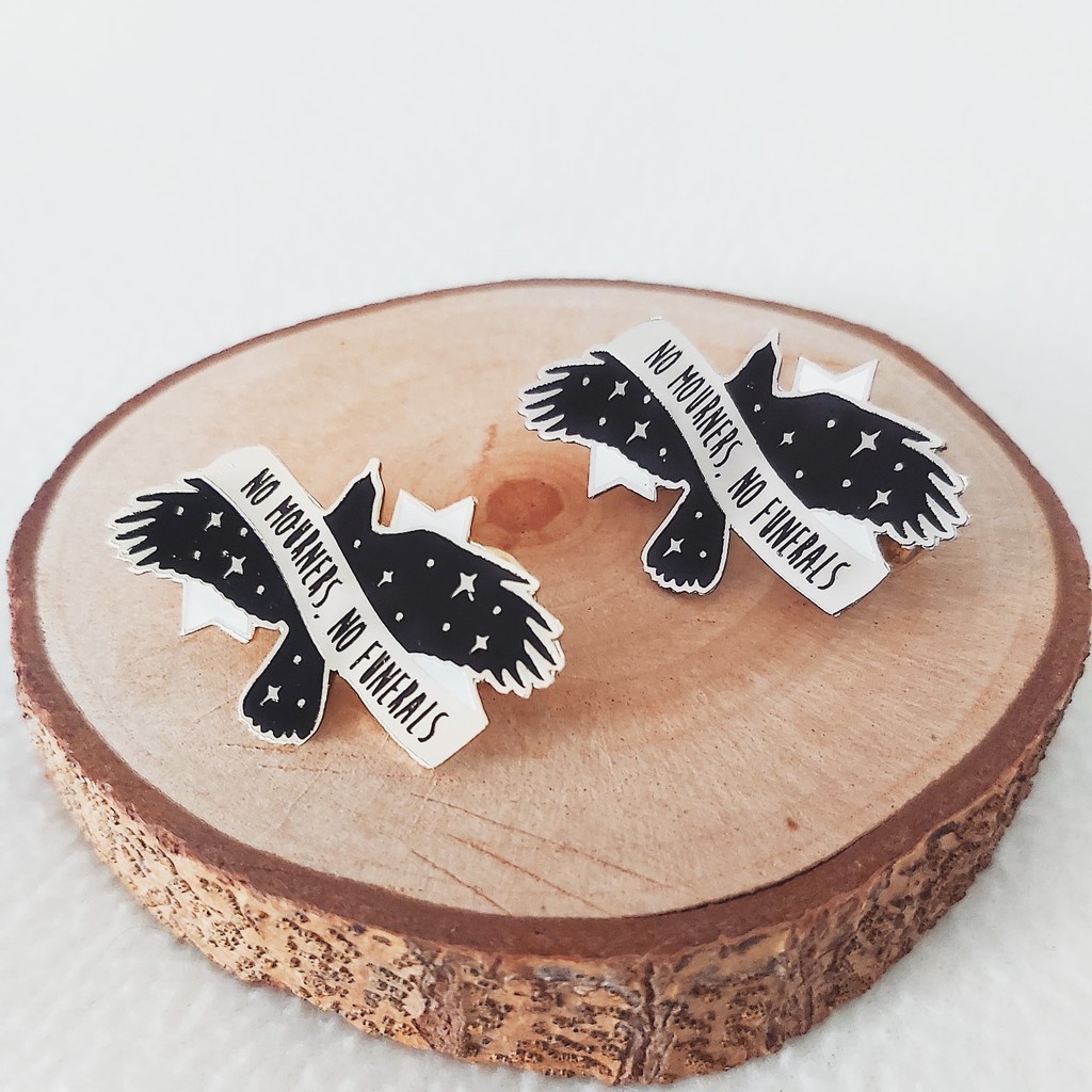 Jual Six of Crows Enamel Pin | Shopee Indonesia