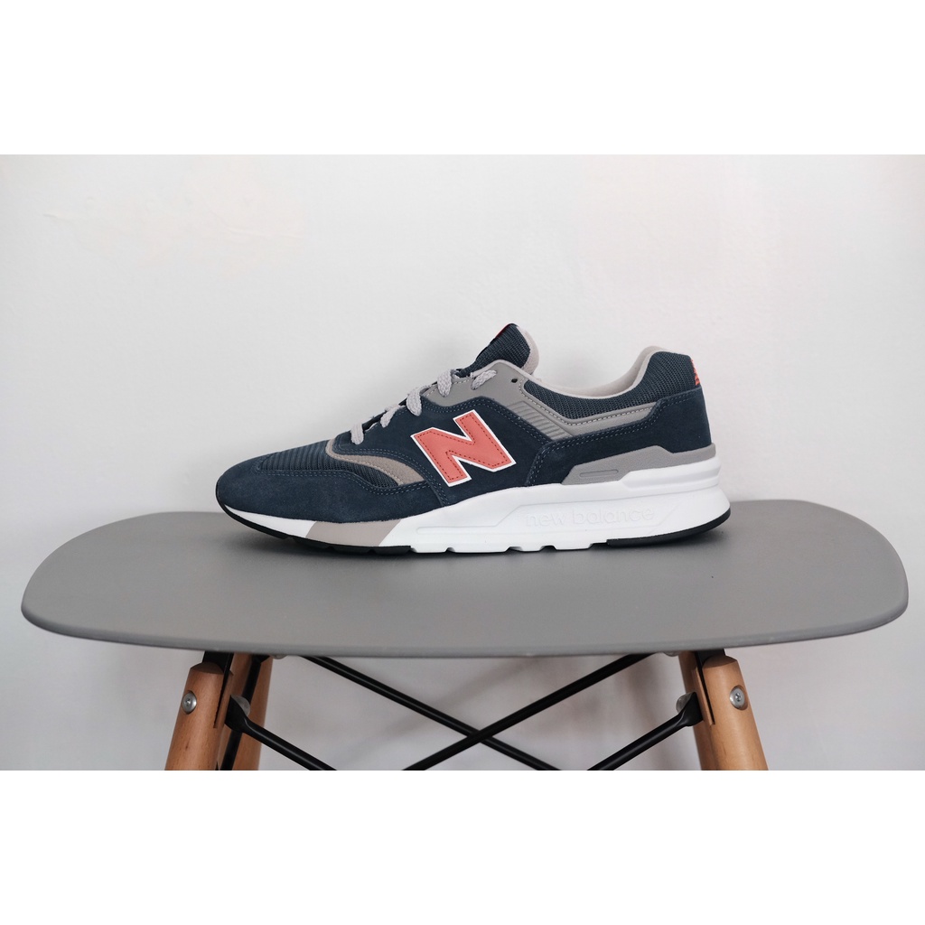 New balance 997 outlet navy red