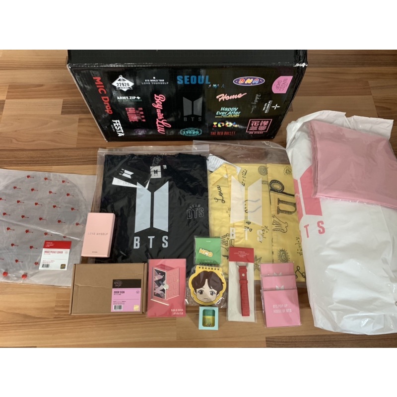 ラッキーボックス　BTS MERCH] BTS Lucky Box 2021 — US BTS ARMY