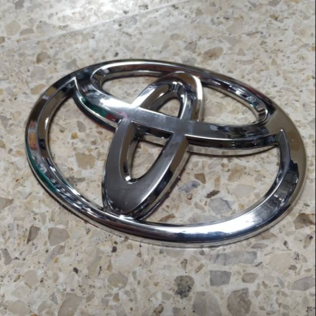 Jual Logo depan mobil Toyota 15cm | Shopee Indonesia