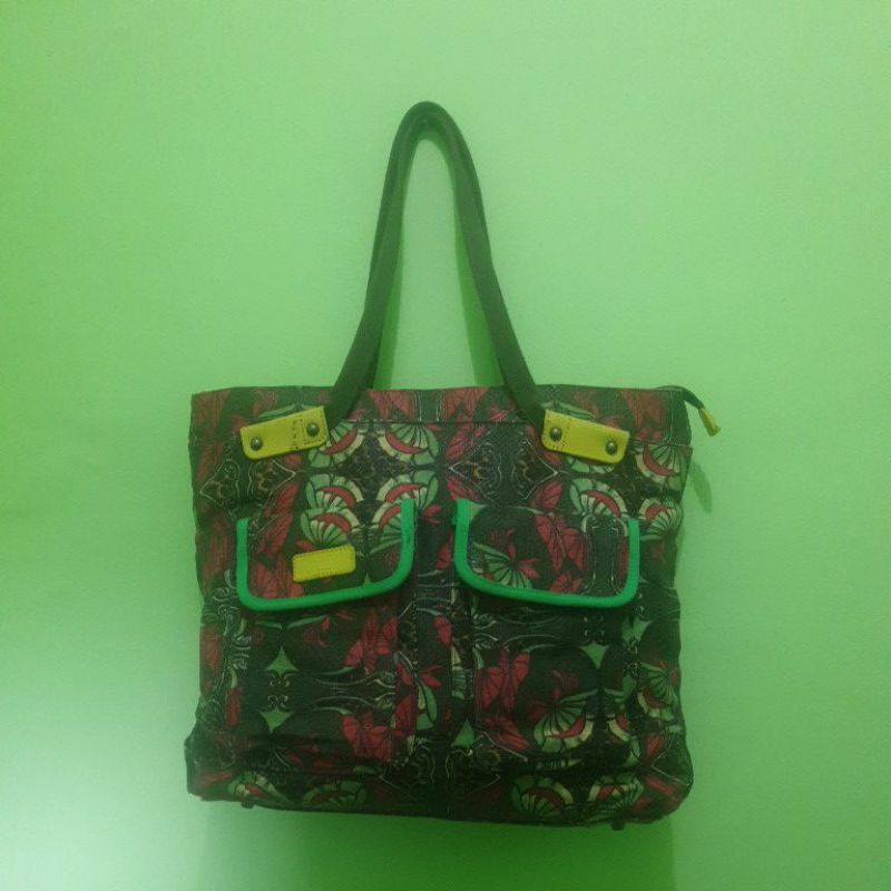 Tas Oilily