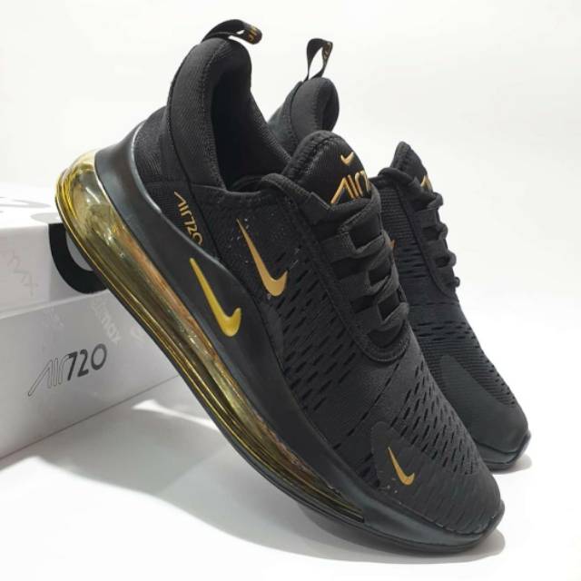 SEPATU NIKE Air Max 720 Black Gold