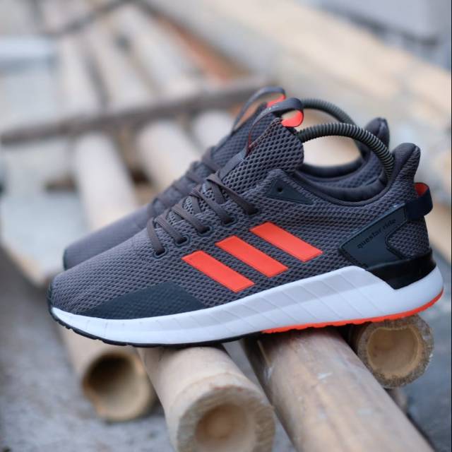 Jual Adidas questar ride grey list orange Shopee Indonesia