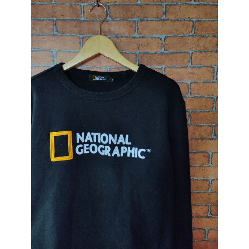 National shop geographic crewneck