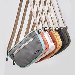 Xususiy fotostudiyaning porno aktrisalari