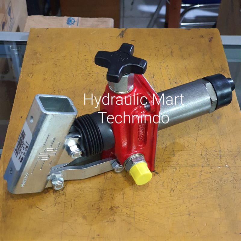 Jual hand pump hidrolik PAM-TS 45cc single acting merk Interpump ...