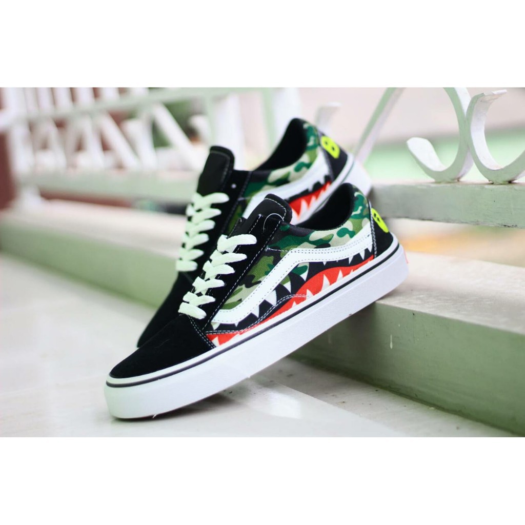 Harga sales vans bape