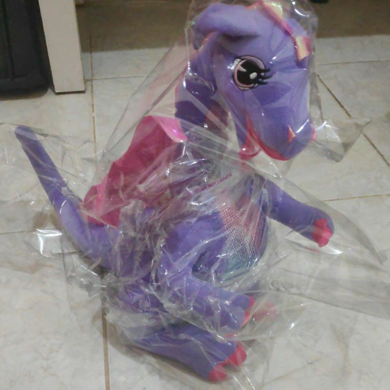 Peluche Barbie Rapunzel – Dragon Penelope Avec Médaillon – Mattel 2002 Neuve