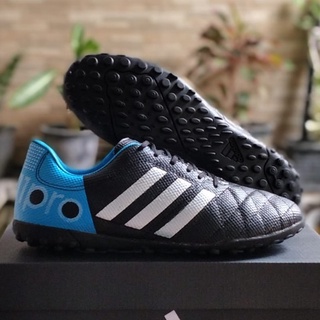 Sepatu futsal 2024 adidas 11 pro