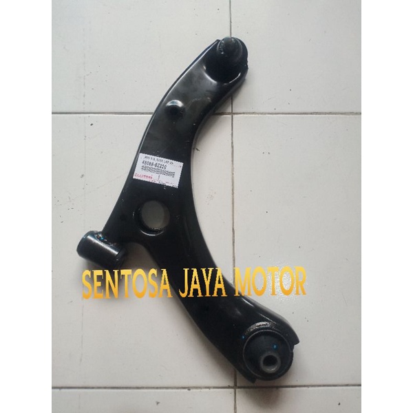 Armrest Toyota Calya: Kenyamanan Tambahan yang Tak Terduga