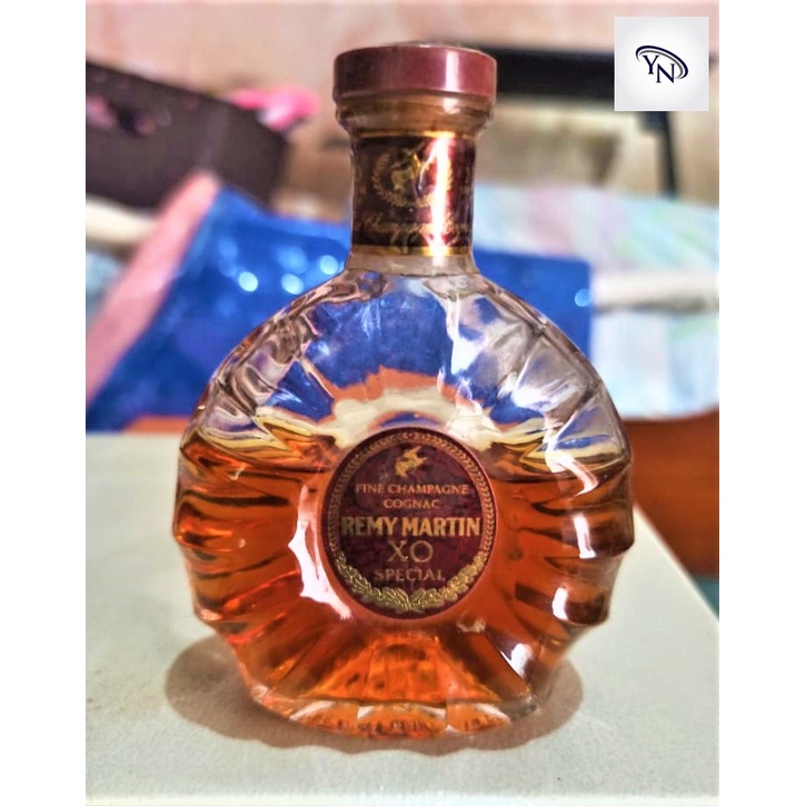 Jual Botol Minuman Mini Untuk Koleksi Di Dalam Mini Bar Atau Etalase ...