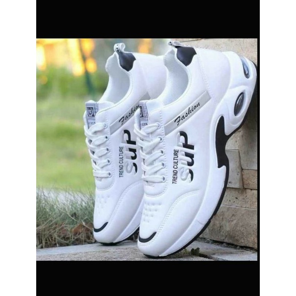 Jual SNEAKER TREND TERBARU DAN TERPOPULER SUPREME | Shopee Indonesia