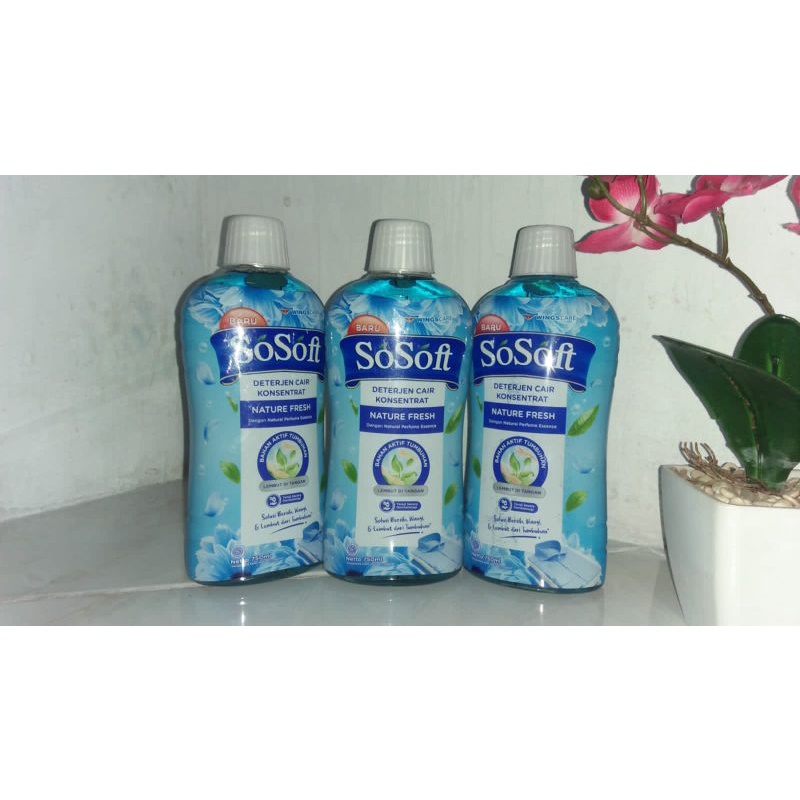 Jual sosoft detergen cair konsentrat nature fresh 700ml | Shopee Indonesia