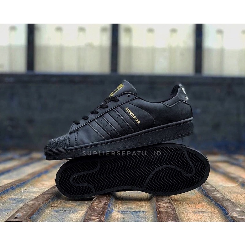 Sepatu Pria Sneakers Superstar Full Black Hitam Sneakers Pria hitam