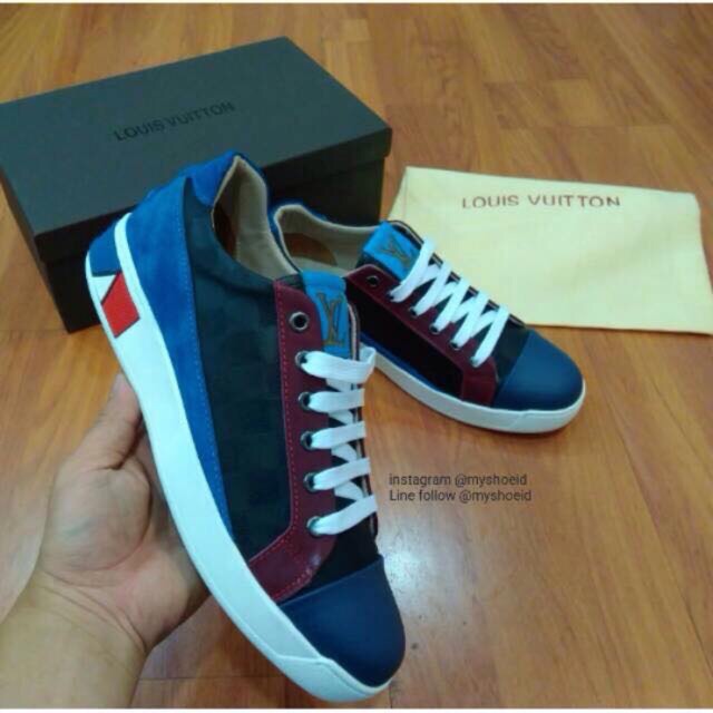 Jual Sepatu Sneakers Louis Vuitton 0929