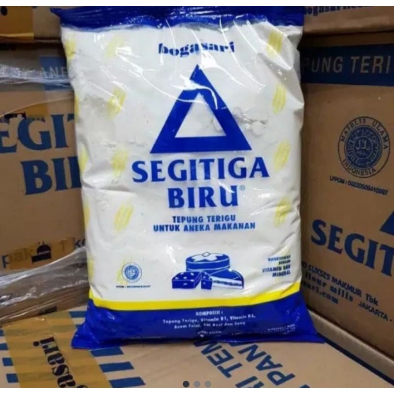 Jual tepung terigu bogasari kunci biru premium - segitiga biru - Cakra ...