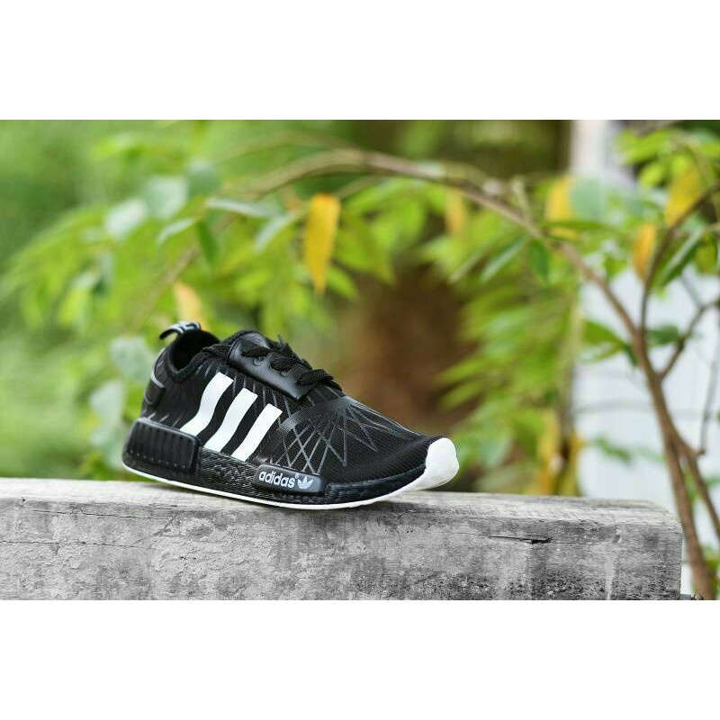 adidas gazelle silver green womens adidas Womens Nmd R1 Lace Up Sneakers White 10.5 Casual