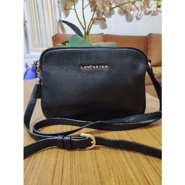 Lancaster on sale sling bag