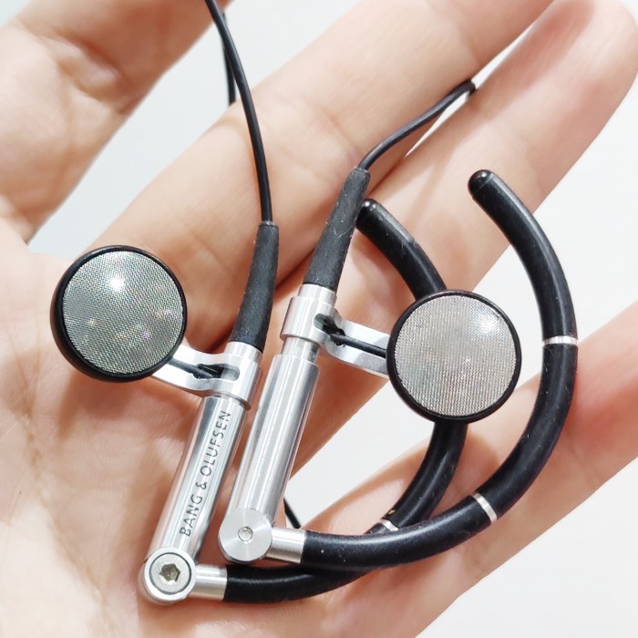 Bang & Olufsen A8 B&O バング&オルフセン イヤフォン（b o イヤホンA8 