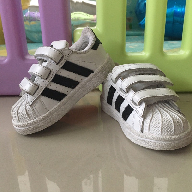 Adidas baby hotsell shoes indonesia