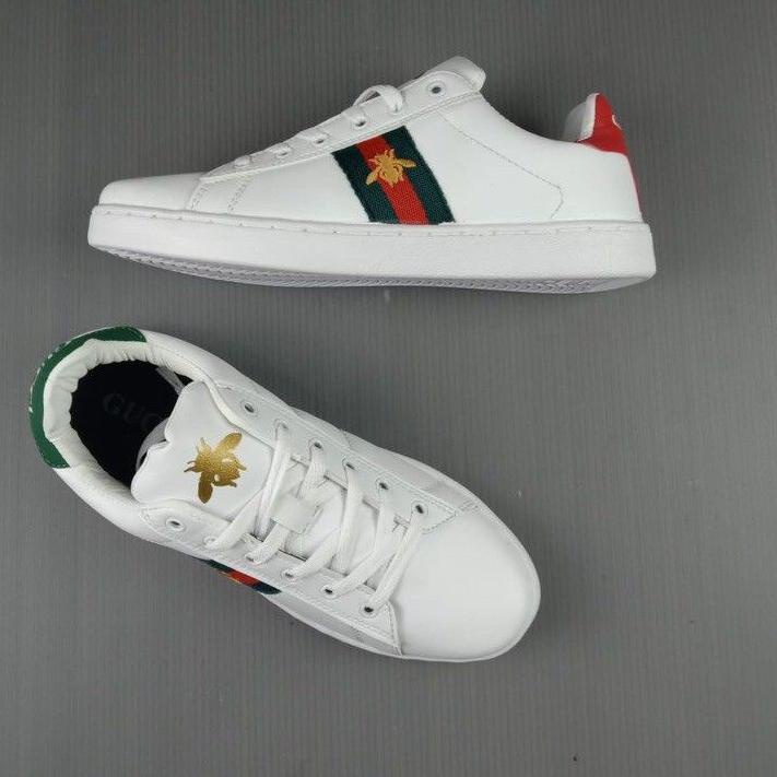 Gucci on sale wasp trainers