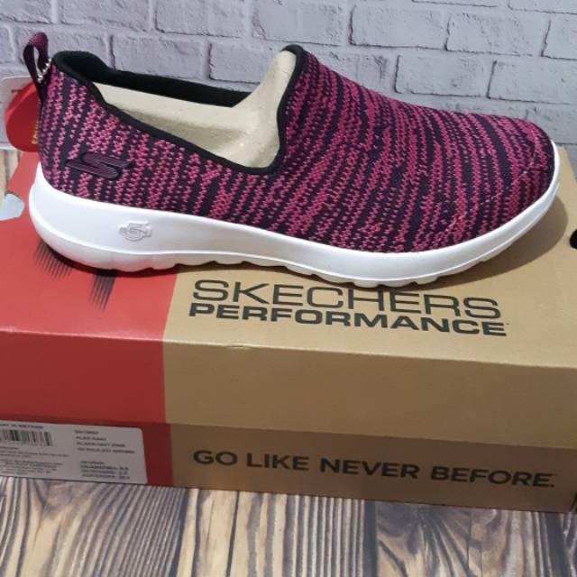 Skechers 15602 store