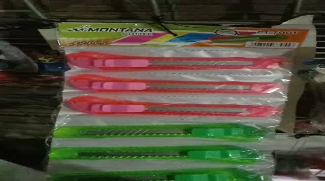Jual (12pcs)Cutter Renteng Besar Transparan Warna Murah / Alat Potong ...