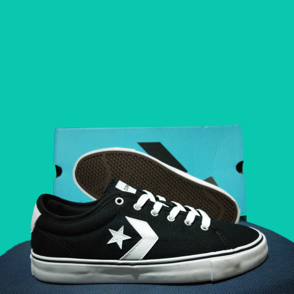 Jual Sepatu Sneaker Skate Converse Star Replay Star Of The Show Black ORIGINAL Shopee Indonesia