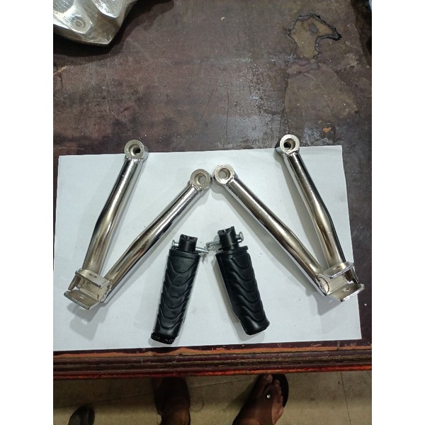 Jual step besi v 1set pootsep belakang V besi crom set karet | Shopee ...