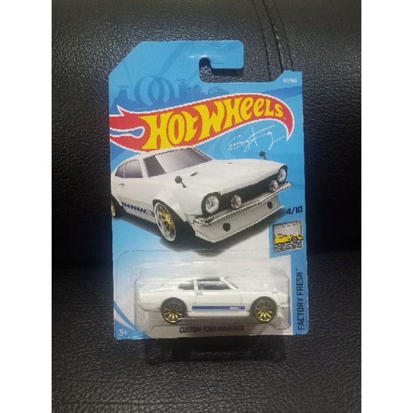 Jual Custom Ford Maverick Hotwheels Putih Biru Shopee Indonesia