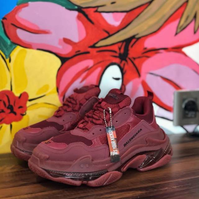 Jual BALENCIAGA TRIPLE S MAROON Shopee Indonesia