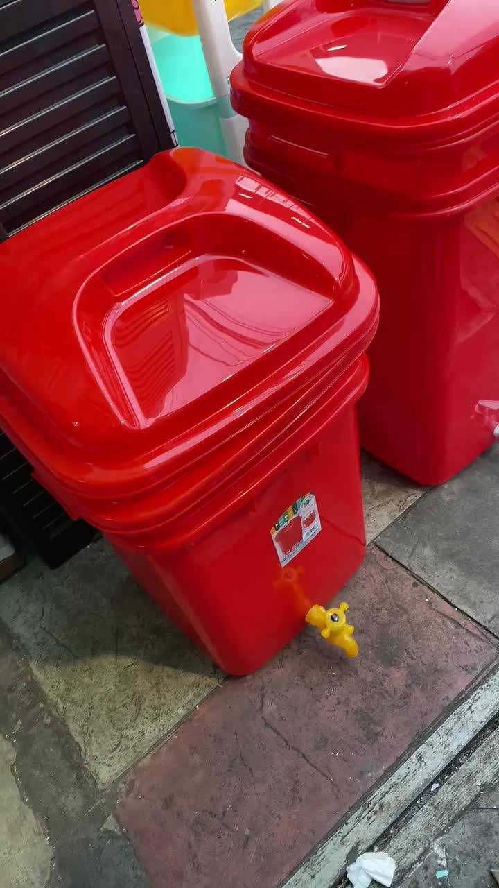 Jual Ember Plastik Kotak Segi Green Leaf + Keran 48 dan 61.5 Liter ...