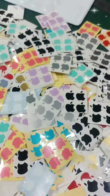Jual Stiker logo Apple iphone ukuran kecil 1,7cm x1,4cm. isi 4 sticker ...