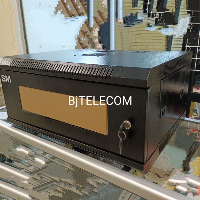 Jual wallmount rack 4u/ rack server 4u/ rack 4u merk SM | Shopee Indonesia