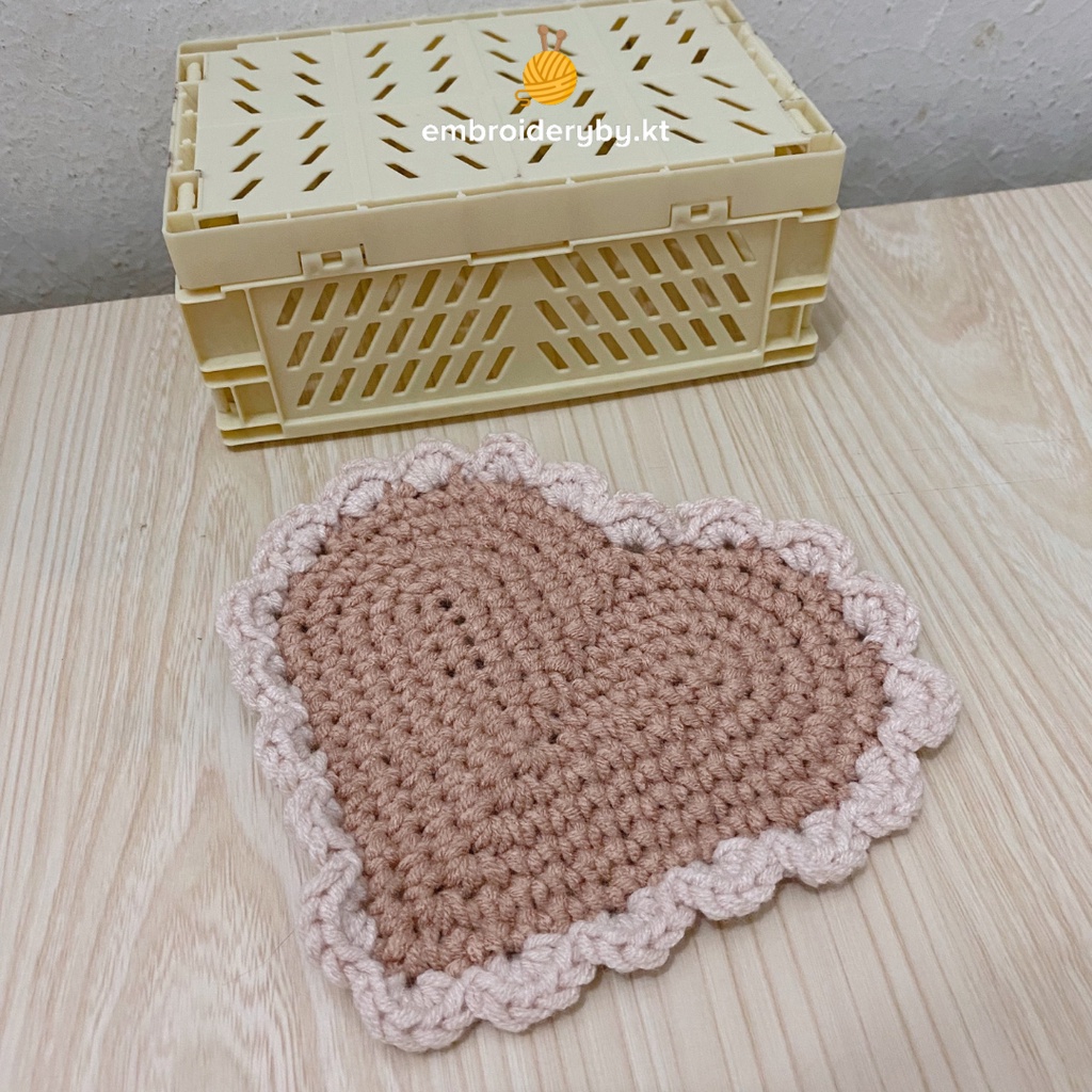 Jual Heart Coaster Crochet / Tatakan Rajut / Alas Gelas | Shopee Indonesia