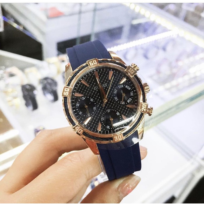 Guess w0562l2 discount