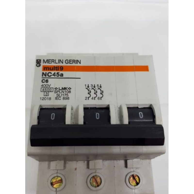 Jual MCB NC45A Merlin Gerlin 3P 6A / NC45A 3P 6A MG | Shopee Indonesia