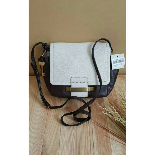 Jual fossil Ava flap crossbody Shopee Indonesia