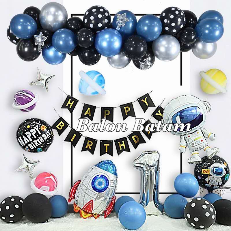 Paket happy birthday astronot 9830