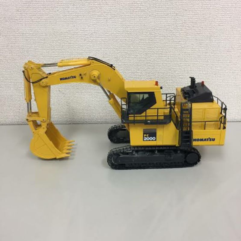 Jual Miniatur Diecast Excavator Komatsu Pc 2000 Backhoe Die Cast Alat Berat 150 Shopee Indonesia 9543