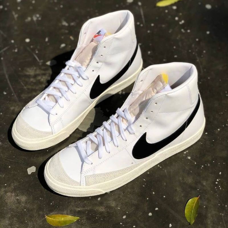 Jual NIKE BLAZER 77 VINTAGE BLACK WHITE HIGH 100% ORIGINAL RESMI
