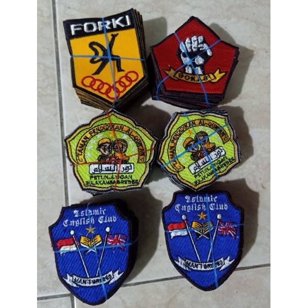 Jual Custom Bet Badge Bordir Logo Atau Atribut Sekolah | Shopee Indonesia