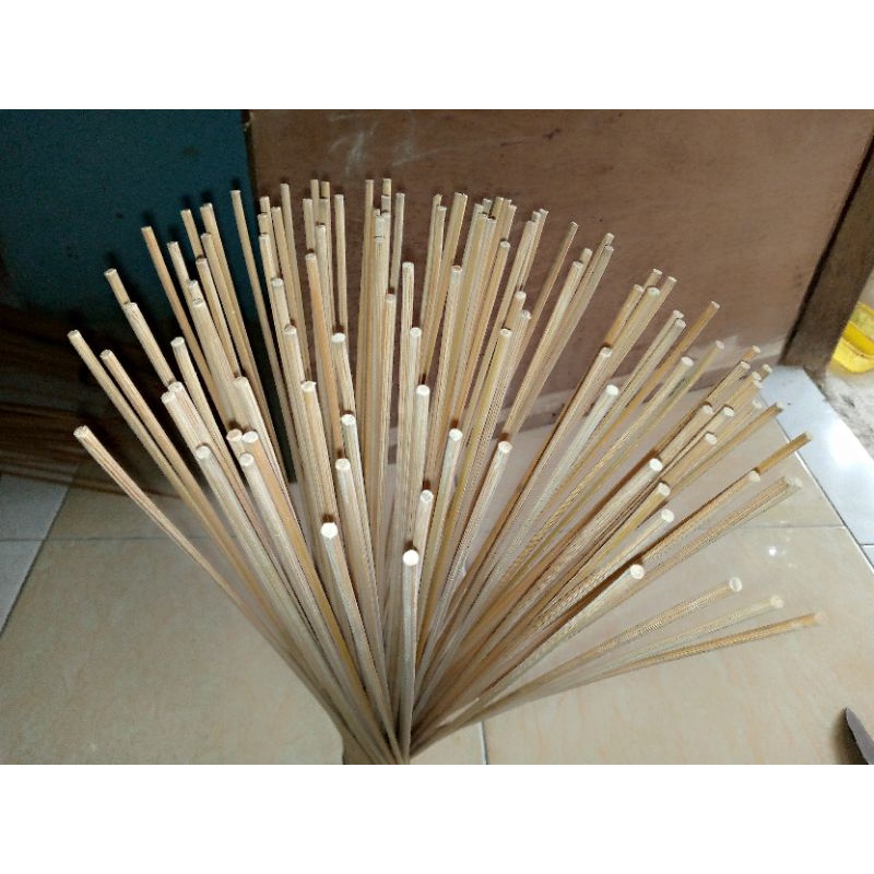 Jual Stik gulali bahan bambu100 pcs panjang 45 cm bulat diameter 4 ml ...
