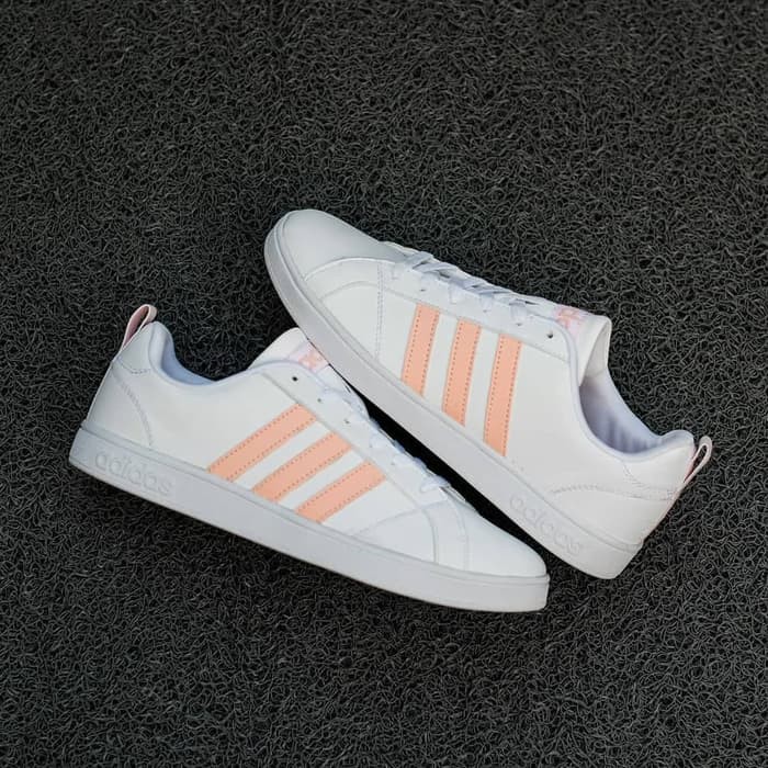 adidas gazelle silver green womens adidas AvaLuxe Women's Blush Pink/Beam Orange/White – Holabird Sports