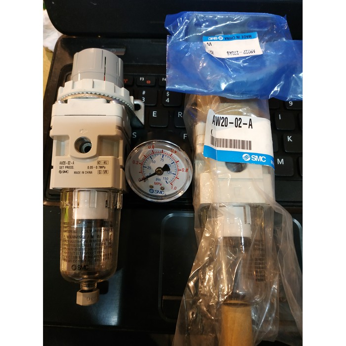 Jual 1/4" Filter Regulator smc AW2002BG A Drat Filter regulator