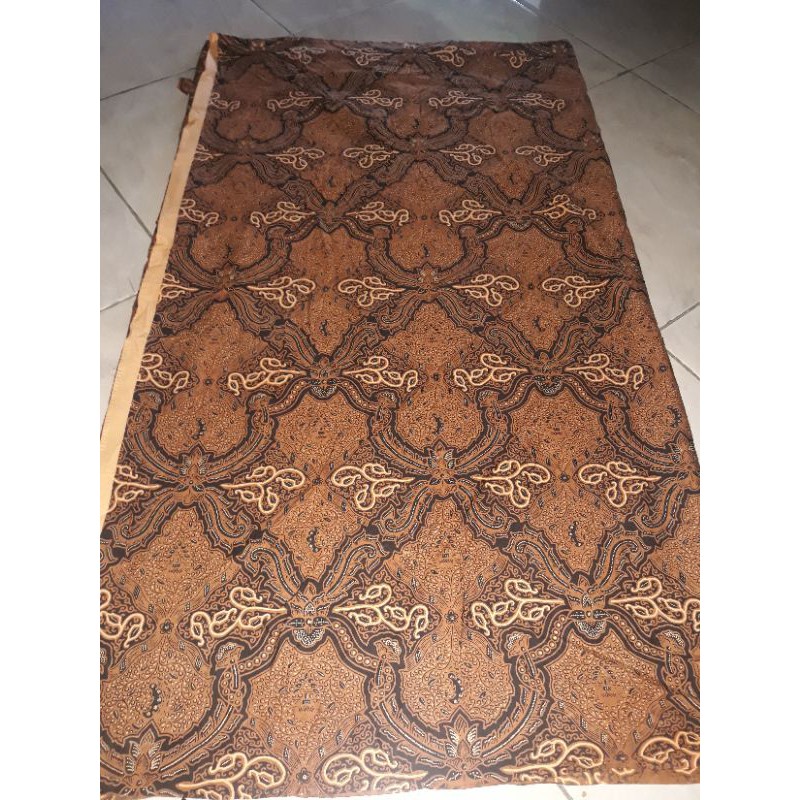 Jual Kain Jarik dan Rok Wiru Batik Mulyo Kencono Sogan Solo | Shopee ...