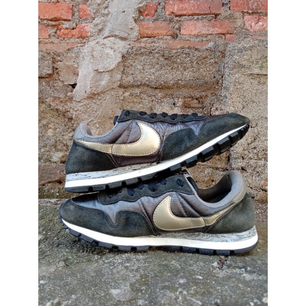 Nike air pegasus 83